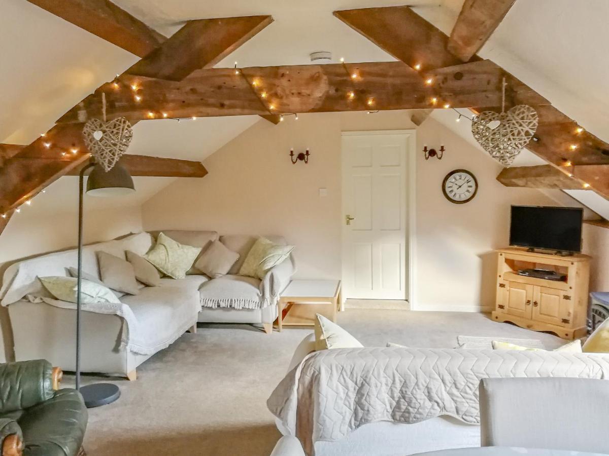 Hen Ysgubor Cottage Бала Екстериор снимка