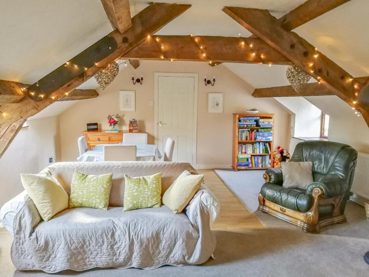 Hen Ysgubor Cottage Бала Екстериор снимка